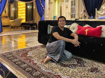 Intip Rumah Mewah Fitno Fabulous, Dulu Jualan di Pasar Kini Jadi Bos BTS