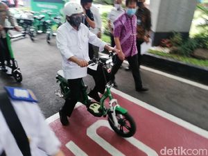 Catat Nih! Aturan Main Skuter Listrik di Jalan Raya Catat Nih! Aturan Main Skuter Listrik di Jalan Raya