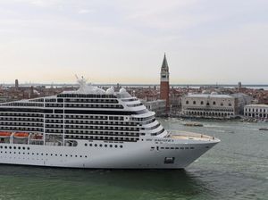 Musim Panas Ini, Kapal Pesiar Raksasa Italia Tak Berhenti di Venesia Musim Panas Ini, Kapal Pesiar Raksasa Italia Tak Berhenti di Venesia