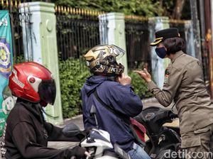 Pelanggar Bisa Didenda Rp 1 Juta, Golkar Minta Warga DKI Diberi Masker