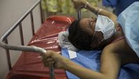 Potret Persalinan Pasien COVID-19 yang Bikin Haru di Peru