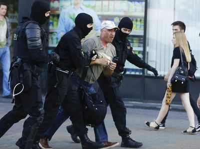 Ratusan Orang Ditangkap Dalam Aksi Protes, Ada Apa Dengan Belarus?