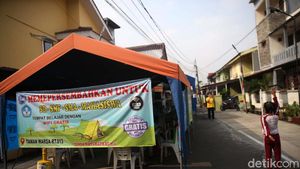 Senangnya Pelajar Dapat WiFi Gratis di Tenda Pintar