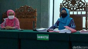 Sepasang Kekasih Pembunuh Sadis Divonis 9 dan 4,5 Tahun Bui