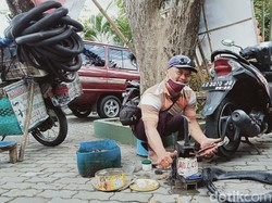 Curhat Tukang Tambal Ban Online yang Kini Sulit Dapat Pelanggan