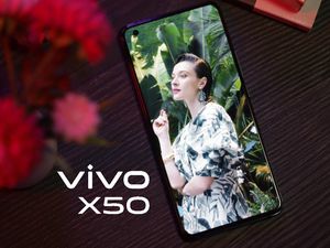 vivo X50, Jagonya Foto Malam dan Anti Guncangan