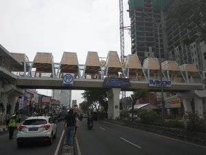 JPO Baru di Margonda Difungsikan untuk UMKM, Walkot Depok: Jangan Nongkrong JPO Baru di Margonda Difungsikan untuk UMKM, Walkot Depok: Jangan Nongkrong
