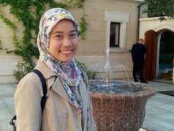 Kisah Inspiratif Wanita Yogya Raih Beasiswa S-3 di Kampus Oxford, Inggris