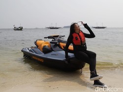 Hobi Main Jet Ski, Nggak Takut Kulit Gelap Anindya Putri?