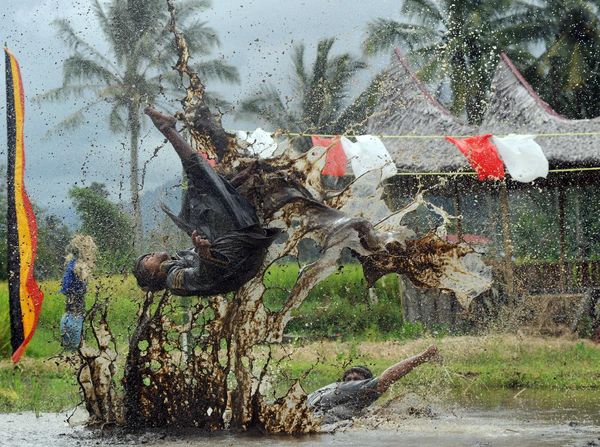 Foto Memukau Silek Lanyah Sambut HUT RI