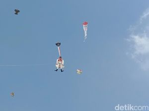 Ngeri! Detik-detik Pria di Polman Terseret Layangan Raksasa