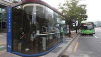 Nih, Halte Pintar Anticorona di Seoul Seharga Rp 1,2 M