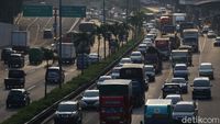 Jelang Long Weekend Agustusan, Lalin Ibu Kota Macet
