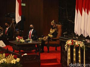 Mengenal Baju Adat Sabu yang Dikenakan Jokowi di Sidang Tahunan