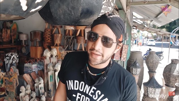 Irish Bella dan Ammar Zoni Main Ke Desa Gerabah Kasongan