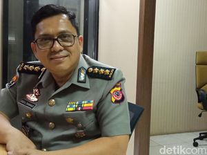 Kombes Erdi Adrimulan Chaniago Jabat Kabid Humas Polda Jabar Kombes Erdi Adrimulan Chaniago Jabat Kabid Humas Polda Jabar