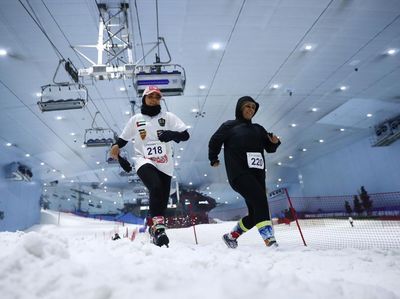 Wow! Ada Lomba Lari Salju di Dubai