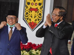 Mahfud Md Cuit Angka Kemiskinan Akhir Periode SBY, Lalu Dikoreksi PD