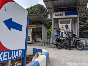 Melihat Aktivitas SPBU Mini di Tangsel