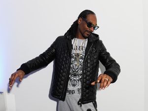 Ini Deretan Selebriti yang Diusir dari Penerbangan Ini Deretan Selebriti yang Diusir dari Penerbangan