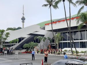 Suasana Gedung Parlemen Jelang Pidato Kenegaraan Jokowi Suasana Gedung Parlemen Jelang Pidato Kenegaraan Jokowi