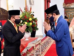 Dirut Telkom Raih Penghargaan Bintang Jasa Nararya