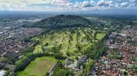 Potret Gunung Tidar yang Disebut Paku Tanah Jawa