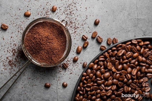 Cara Hilangkan Bau Tak sedap dari Kulkas/ Foto: Freepik.com bubuk kopi dapat digunakan untuk menghindari kulkas bau