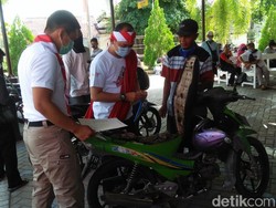 Cara Polisi di Ponorogo Meriahkan HUT ke-75 RI