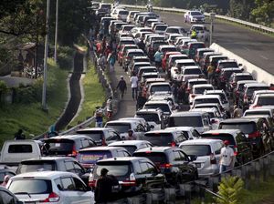 Long Weekend Tahun Baru Islam, Polisi Akan Berlakukan One Way di Puncak Long Weekend Tahun Baru Islam, Polisi Akan Berlakukan One Way di Puncak