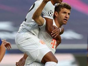 Thomas Mueller Si Pembunuh Barcelona