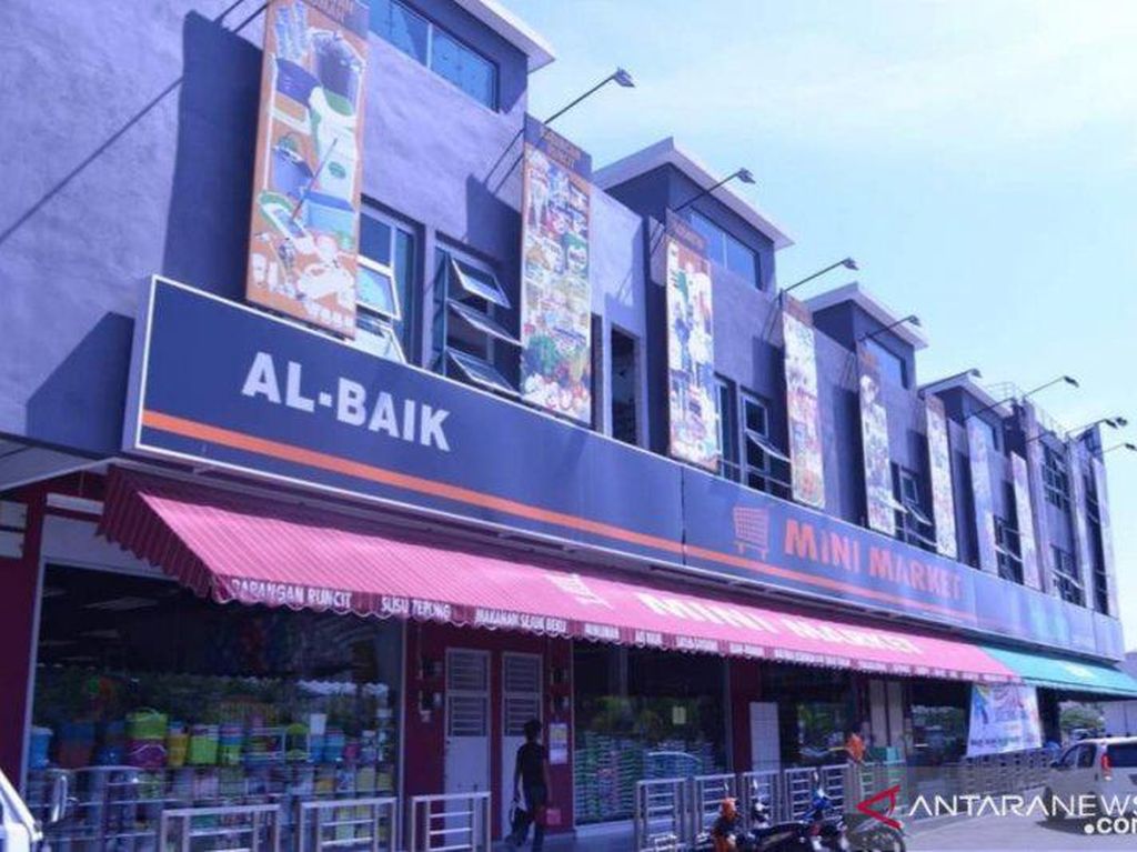 Gelapkan Uang Rp 8 M, Dua Karyawan Swalayan di Tanjungpinang Diamankan Polisi Gelapkan Uang Rp 8 M, Dua Karyawan Swalayan di Tanjungpinang Diamankan Polisi