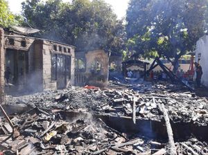 Tertidur Saat Memasak, Dua Rumah di Situbondo Ludes Terbakar