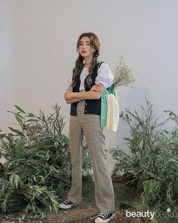 Koreanstyle/pinterest.com Gaya fashion dengan vest