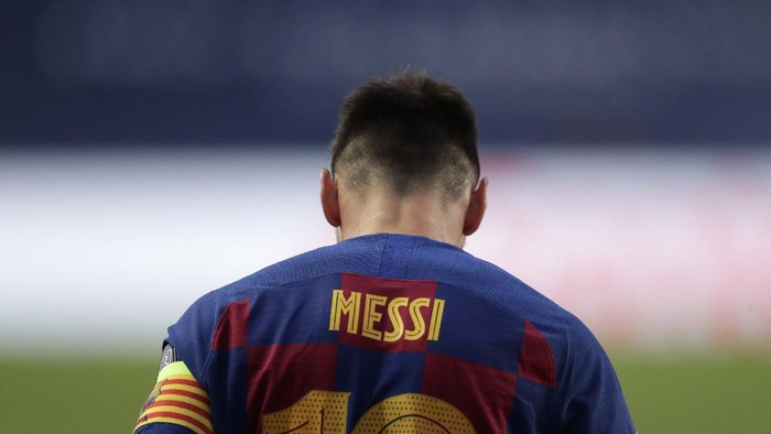 Barcelonas Lionel Messi during the Champions League quarterfinal match between FC Barcelona and Bayern Munich at the Luz stadium in Lisbon, Portugal, Friday, Aug. 14, 2020. Gerard Piqué says Barcelona 