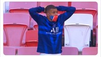 Man City disindir karena kalah dari Lyon, terkait dengan kontrasnya dana belanja di antara kedua klub. (Foto: internet/Twitter)