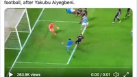 Andaikata Raheem Sterling tak gagal bikin gol, nasib City mungkin berbeda.  (Foto: internet/Twitter)