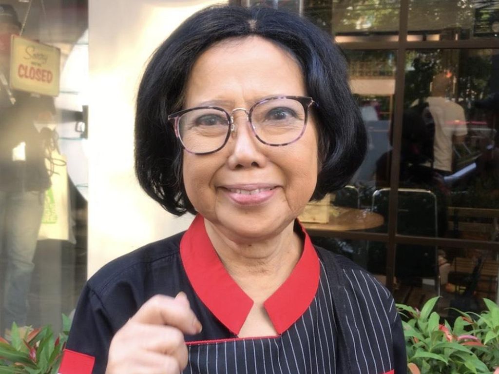 Blak-blakan Sisca Soewitomo Usai Heboh Gantung Panci Blak-blakan Sisca Soewitomo Usai Heboh Gantung Panci