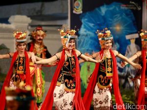 Simulasi Kebiasaan Baru, Pelaku Seni Tradisi Kembali Pentas di Banyuwangi