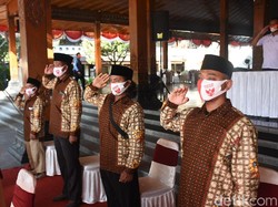 5 Eks Napiter Ikuti Upacara HUT Ke-75 RI di Solo