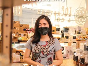 Tak Cuma Jual Hasil Petani, Toko Sembako Ini Juga Terapkan Zero Waste Tak Cuma Jual Hasil Petani, Toko Sembako Ini Juga Terapkan Zero Waste