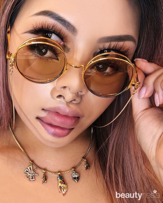 Hasil Makeup Ilusi Confession ala Mimi Choi/sumber: www.instagram.com/mimles/ Koleksi foto makeup ilusi yang dihasilkan Mimi Choi dan bisa membuat pusing.