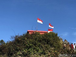 Mendaki Gunung Cikuray, Traveler Wajib Bawa Surat Sehat