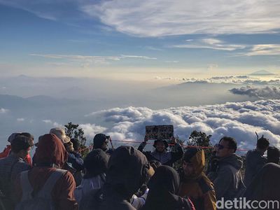 Kembali Dibuka, Gunung Cikuray Langsung Padat