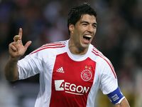 Rumor Transfer: Ajax Ingin Bawa Pulang 
