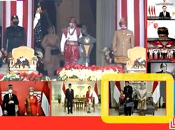 Momen Cucu JK Curi Perhatian di Upacara HUT RI ke-75