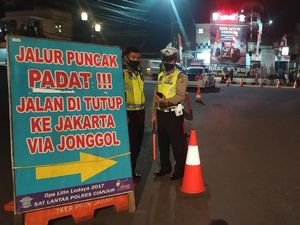 Jalur Puncak Padat, Kendaraan dari Cianjur Dialihkan ke Jonggol dan Sukabumi