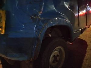 3 Orang Luka Akibat Bajaj Tabrak Mobil di Jaktim, Sopir Diduga Mabuk 3 Orang Luka Akibat Bajaj Tabrak Mobil di Jaktim, Sopir Diduga Mabuk