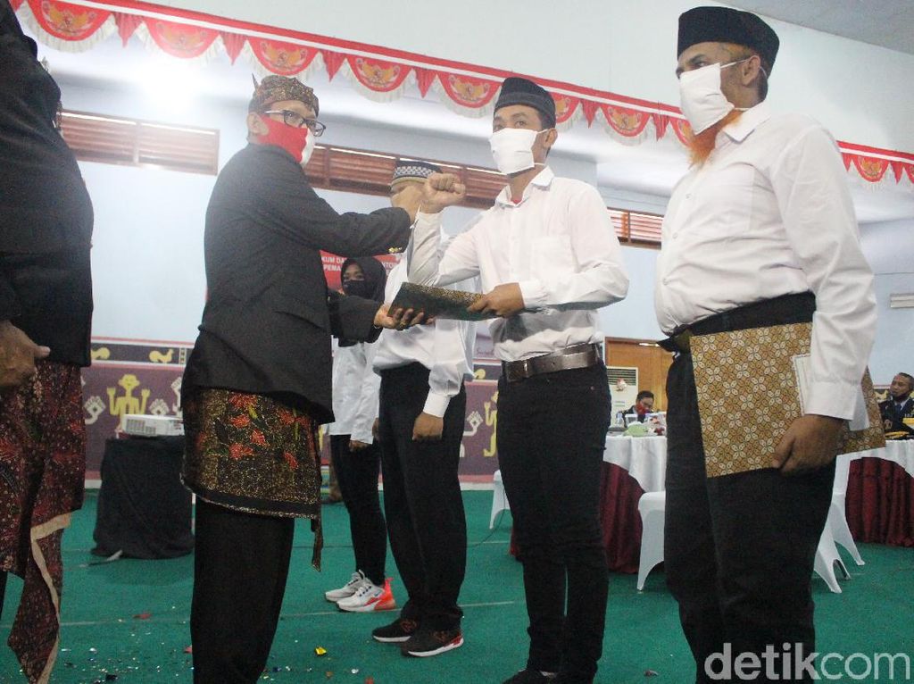 11.268 Napi di Jatim Dapat Remisi, Negara Hemat Rp. 20,6 Miliar 11.268 Napi di Jatim Dapat Remisi, Negara Hemat Rp. 20,6 Miliar