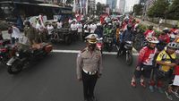 Sikap Sempurna Warga hingga Presiden Saat Detik-detik Proklamasi